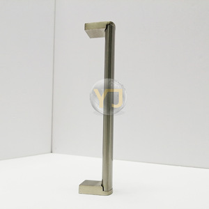 Poignée de placard carrée en acier inoxydable, finition argent mat, style moderne minimaliste, durable, pour armoire - Product Image 1