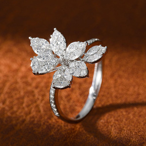 Elegante anello floreale con fiocco di neve per donna, gioielli unici alla moda - Product Image 4