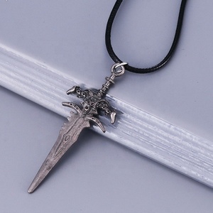 Collana con Ciondolo Spada Frostmourne di World of Warcraft ZRM, Design Vintage in Lega di Zinco, Regalo Unisex per Anniversario - Product Image 3