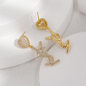 <span class=keywords><strong>Orecchini</strong></span> a Lobo a Cuore <span class=keywords><strong>di</strong></span> Design VSL da <span class=keywords><strong>Donna</strong></span>, Placcati in Oro su Ottone con Zircone a Taglio Princess, <span class=keywords><strong>di</strong></span> <span class=keywords><strong>Marca</strong></span> Famosa all'Ingrosso - Product Image 2