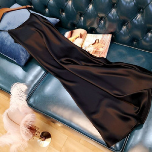 Moda yaz kadın kolsuz uzun elbiseler saten ipek kayma gelin gece Midi elbise kadınlar için - Product Image 5