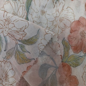 Tissu en Chiffon 100% Polyester Froissé, Doux, Respirant, Imprimé Floral, Semi-Transparent, Scintillant, Léger <span class=keywords><strong>pour</strong></span> Robes et Blouses de Filles - Product Image 6