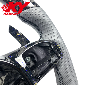 Volant en cuir LED en fibre de carbone personnalisé pour Mercedes Benz AMG Classe C W204 W205 W206 W213 W217 W222 C63 E63 S63 C200 - Product Image 3