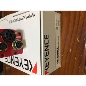 Lector de Códigos de Barras Keyence Sr 1000w 24v Dc 700ma Hecho en Japón, Escáner de Enfoque Automático - Product Image 2