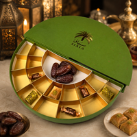 Boîtes cadeaux personnalisées de luxe pour le Ramadan et l'Aïd, en forme de croissant, emballage rigide en papier pour dattes, chocolats, bonbons, noix, logo en feuille d'or, vente en gros OEM