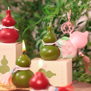 Bougie parfumée en forme de gourde avec pompon, style chinois, pour cadeau du Nouvel An 2026, bougie décorative parfumée en gros, idéale pour mariages et fêtes - Product Image 1
