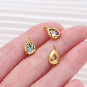 Ciondolo in Acciaio Inossidabile Lucido Non Sbiadente con Zircone a Goccia, 12 Pietre Zodiacali per Donna, Charm alla Moda per Anniversario - Product Image 3