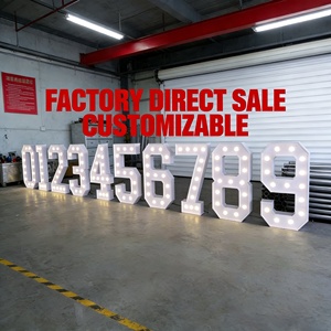 La Fabbrica di Insegne Lc Produce Lettere LED Illuminate per Esterni su Larga Scala, Incluse Opzioni Alfanumeriche di 4 Piedi - Product Image 2