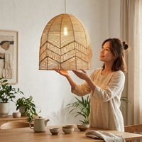 Lampe suspendue en rotin tissé à la main, dôme évasé, lampe de plafond en osier, style bohème chic, pour restaurant, chambre à coucher