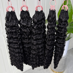 Extensions de cheveux bouclés en crochet, cheveux humains, noir naturel, pointes bouclées douces, pour looks bohèmes au crochet. - Product Image 1