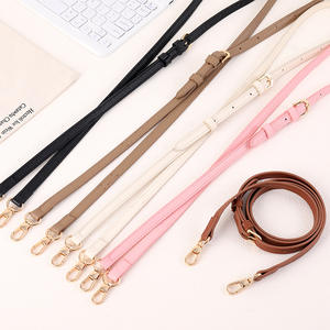 Lanière de téléphone en cuir à double boucle réglable, chaîne de téléphone unisexe à porter en bandoulière avec accessoires de sac multifonctionnels - Product Image 1