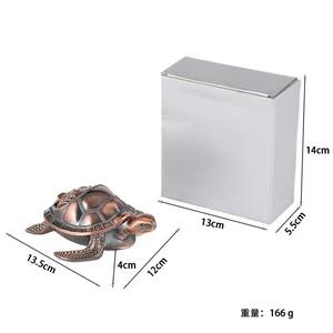 Cendrier portable minimaliste en métal avec couvercle décoré de tortue, forme ronde, design sur pied pour la maison et la <span class=keywords><strong>voiture</strong></span> - Product Image 3
