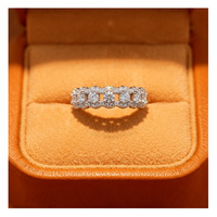 Bague Éternité en Argent Sterling 925 avec Moissanite Ronde Taille D Color VVS, Bague Empilable Pavée pour Femme, Bijoux de Mariée