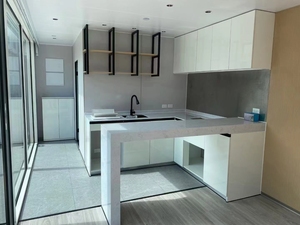 Voros Outdoor Prefab House Living and Working apple Cabin Customized Modular <span class=keywords><strong>Design</strong></span> Office Pod Prefabricated House apple Cabin - Product Image 5