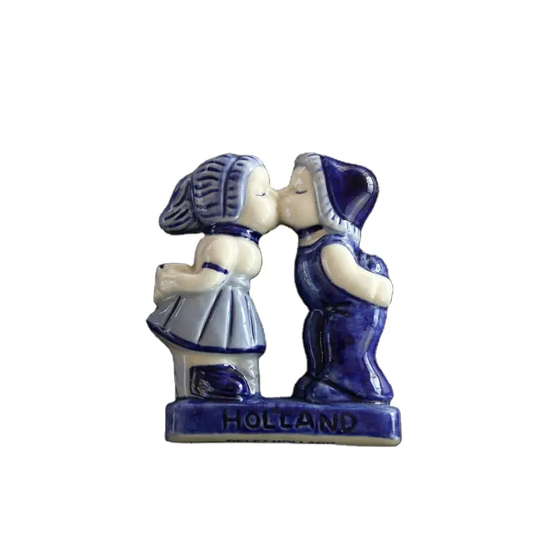 Delft Blue and white holland style kissing couple ceramic fridge refrigerator magnet