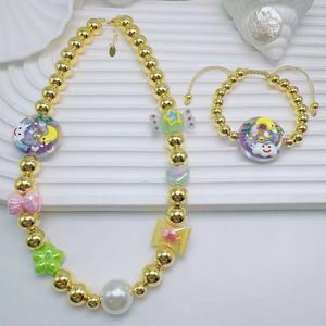 Ensemble de collier en perles dorées, bracelet à breloques en acrylique pastel, pendentif, bijoux, cadeau pour femmes - Product Image 1