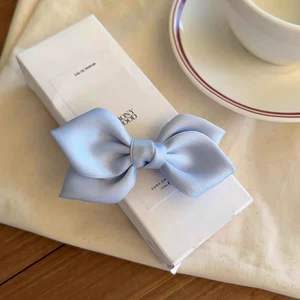 Barrettes et épingles à cheveux en tissu KAKA colorées avec nœuds bonbons et pastel, 7 cm, écologiques, pour mariages et demoiselles d'honneur de la Saint-Valentin - Product Image 2