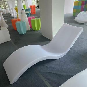 <span class=keywords><strong>Chaise</strong></span> <span class=keywords><strong>longue</strong></span> de <span class=keywords><strong>piscine</strong></span> en <span class=keywords><strong>plastique</strong></span> avec protection UV pour hôtel - Product Image 4