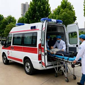 Ambulance de transport de patients ForD4X2, véhicule médical d'urgence pour hôpitaux et secours, <span class=keywords><strong>prix</strong></span> direct usine - Product Image 5