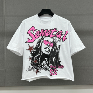 เสื้อยืดคอกลมโอเวอร์ไซส์ผ้าฝ้าย 100% ทรงหลวมไหล่ตก สไตล์สตรีทแวร์ ลายกราฟิกแบบสั่งทำพิเศษ - Product Image 1
