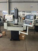 Centre d'usinage vertical CNC XK7124 VMC300 de type pédagogique, mini et de bonne qualité, pour la vente en lot