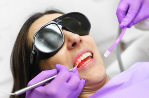 ทันตกรรมเลเซอร์เนื้อเยื่ออ่อน 1470nm 980nm ไดโอดเลเซอร์เพื่อขจัดความอ้วน para eliminar caries ฟันน้ําหนักรักษาทันตกรรม - Product Image 6