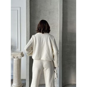 เสื้อแจ็คเก็ตหนังแบบกลับด้านได้ ปักลายสไตล์ตะวันตก วินเทจ สำหรับฤดูใบไม้ร่วง ฤดูใบไม้ผลิ ฤดูหนาว แต่งโบว์ลูกไม้ โพลีเอสเตอร์/คอตตอน ขายส่ง - Product Image 1