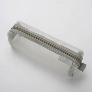 Estuche Transparente de Malla Gruesa con Cierre para Estudiantes, Portalápices, Material de Oficina y Escolar - Product Image 5
