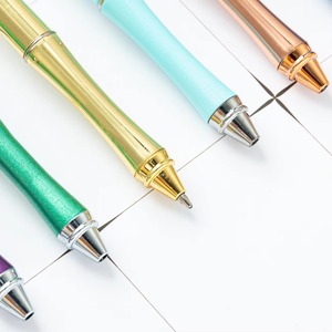 <span class=keywords><strong>ปากกา</strong></span>ลูกปัดเย็บปักถักร้อย DIY สีสันสดใส ถอดประกอบได้ <span class=keywords><strong>ปากกา</strong></span>ลูกลื่นสร้างสรรค์ ของขวัญสำหรับนักเรียน สำนักงาน และองค์กร - Product Image 4