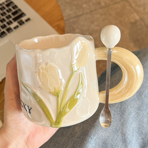 Tazza da donna in ceramica tulipano 380ml regalo fatto a mano tazza di fiori 3D per il giorno degli <span class=keywords><strong>insegnanti</strong></span> e il compleanno per il campeggio - Product Image 2