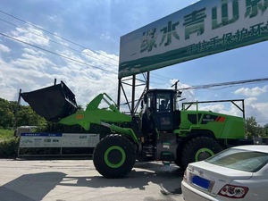 Pour chargeur frontal de tracteur électrique de dérapage de 6 tonnes 856HE avec chargeur - Product Image 3