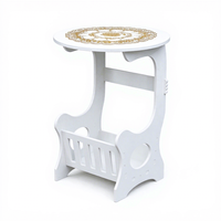 Petite table d'appoint décorative en plastique, simple et créative, multi-usages pour chambre à coucher, salon, rangement de magazines