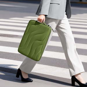 Custodia Omnpak per <span class=keywords><strong>MacBook</strong></span> <span class=keywords><strong>Air</strong></span> <span class=keywords><strong>13</strong></span> pollici, in poliestere resistente all'acqua, con chiusura a cerniera, compatibile con M5/M4/M3/M2/M1 Neo A18 Pro - Product Image 6