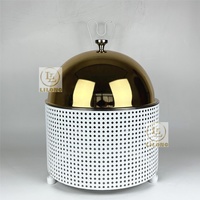 Nouveau design – Plat de service en acier inoxydable 8L avec cadre perforé blanc et couvercle doré pour buffet d'hôtel, mariage, traiteur, chauffe-plats