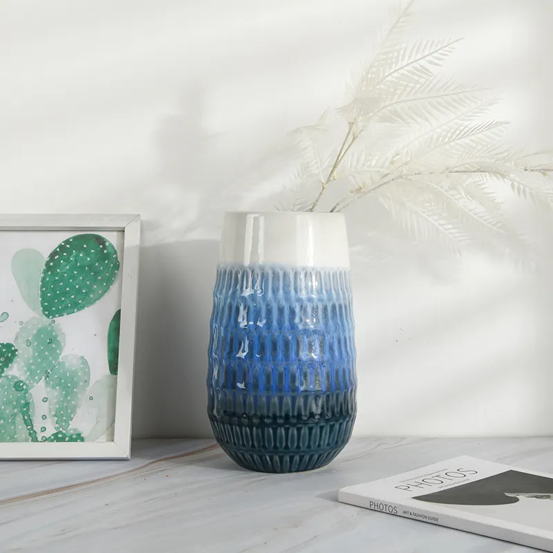 シリンダープレーンマット陶器家の装飾磁器花瓶/結婚式の装飾家の装飾のためのセラミック花瓶