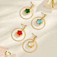 Anting-anting liontin bunga lima kelopak terlaris Eropa Amerika, terbuat dari baja tahan karat berlapis emas 18k, perhiasan kelas atas wanita.