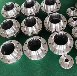 Bride à souder par emboîtement de fabrication chinoise 3000LB, pour tuyauterie à petit diamètre, systèmes hydrauliques haute pression - Product Image 1