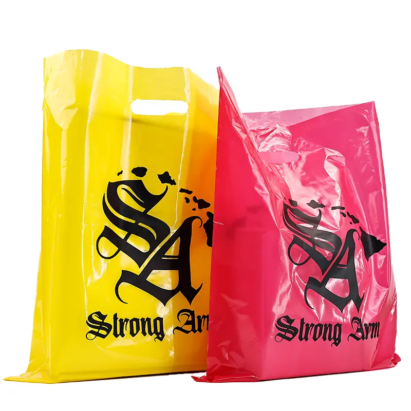 حقيبة تعبئة وترتيب جودة عالية الأعلى مبيعاً مخصصة بشعار يد بلاستيك حجم مخصص حقيبة تسوق للملابس قابلة لإعادة التدوير