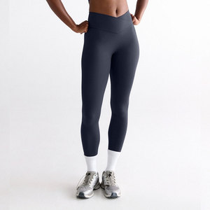 Hot Selling <b>Top</b> Trending Women <b>Leggings</b> Breathable Design Elastic Waist Reasonable Price Customizable Gym Wear Style <b>Leggings</b> - Product Image 3