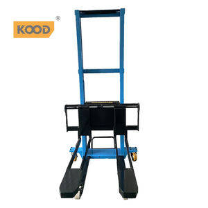 CTY-A1.0 ידני 2 טון הידראולי מלגזה הרמת משאית <span class=keywords><strong>1.6</strong></span> מטר יד crank רגל דוושת מנוע דיזל 6 מ 'הרמת מנוע דיזל בשימוש - Product Image 2