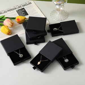 Boîte à tiroirs de collier noire rectangulaire personnalisée avec doublure en coton boîte-cadeau et sac de présentation de bijoux - Product Image 2