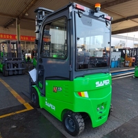 Chariot élévateur électrique à batterie lithium AC haute performance avec une hauteur de levage de 3 à 6 m pour centre logistique d'entrepôt et entrepôt frigorifique