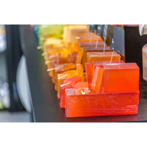 Jabón Facial de Cúrcuma - Product Image 1