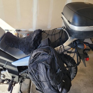 Red elástica para carga de motocicleta, red elástica resistente con 6 ganchos de plástico ajustables - Product Image 2