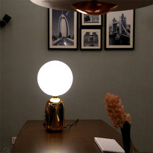 Lujo moderno dormitorio LED <span class=keywords><strong>noche</strong></span> luz inalámbrica inteligente táctil recargable mesa <span class=keywords><strong>de</strong></span> cristal para restaurante decorativo cabecera - Product Image 5