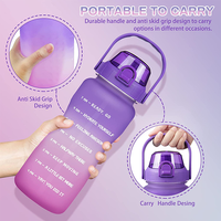 Bouteille d'eau sportive Tritan 2L, gourde sans BPA avec paille, couleur et logo personnalisables pour le fitness en extérieur et l'usage quotidien