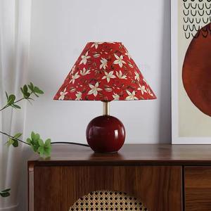 2025 New Song Dynasty Aesthetic Retro Ceramic Table Lamp Luxury High-End Style for Bedroom Bedside Wedding - Product Image 2
