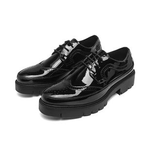 Zapatos Casuales Negros para Hombre, Estilo Británico, con Cordones, Malla Transpirable, Suela Gruesa, Impermeables, con Soporte de Arco y Aumento de Altura - Product Image 1