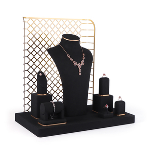 Soporte de exhibición de joyería de madera de ante, lujoso, dorado, para tienda minorista - Product Image 1