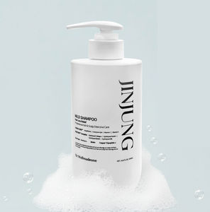 Champú Coreano Jinjung para el Cuidado del Cuero Cabelludo 500ml para Cabello con Problemas - Producto de Belleza Limpiador e Hidratante - Product Image 1